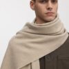 Oversize’owy szalik z wełny kaszmirowej Oversize’owy szalik z wełny kaszmirowej