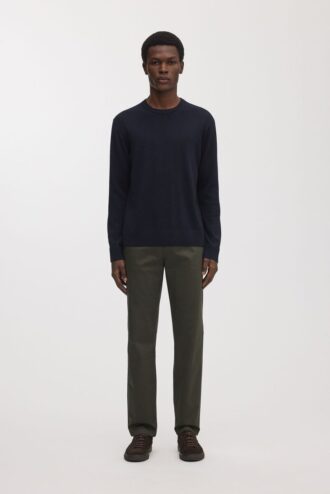 Regularne spodnie chino
