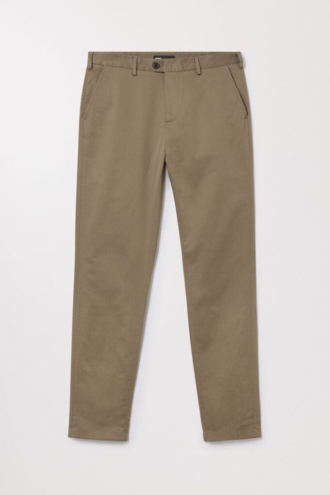 Slim Chino