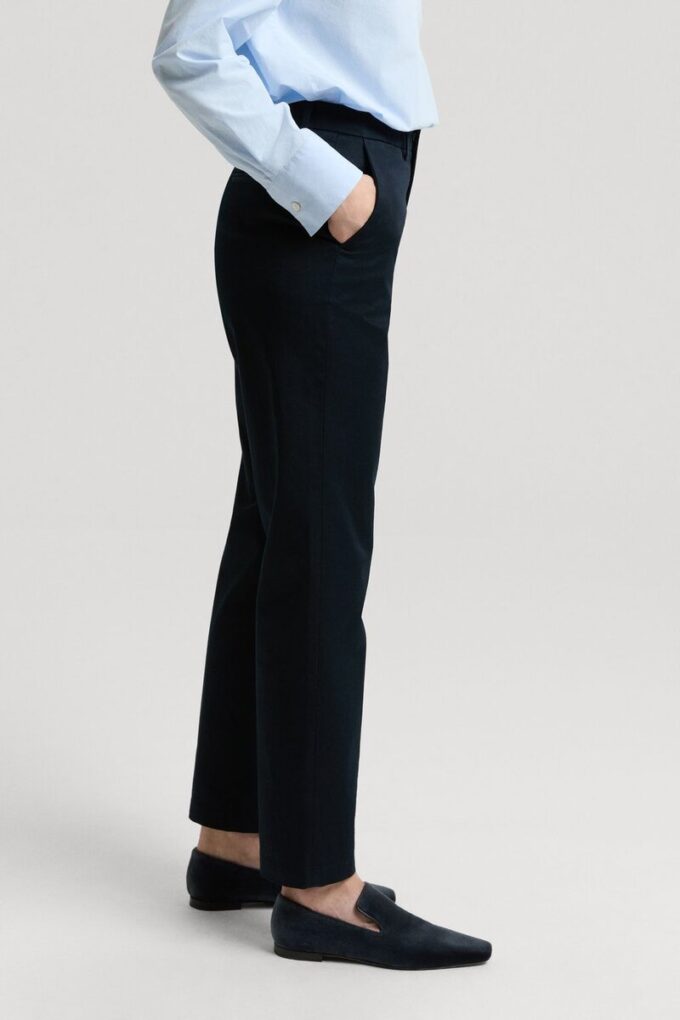 Spodnie chino – archiwalne Spodnie chino – archiwalne