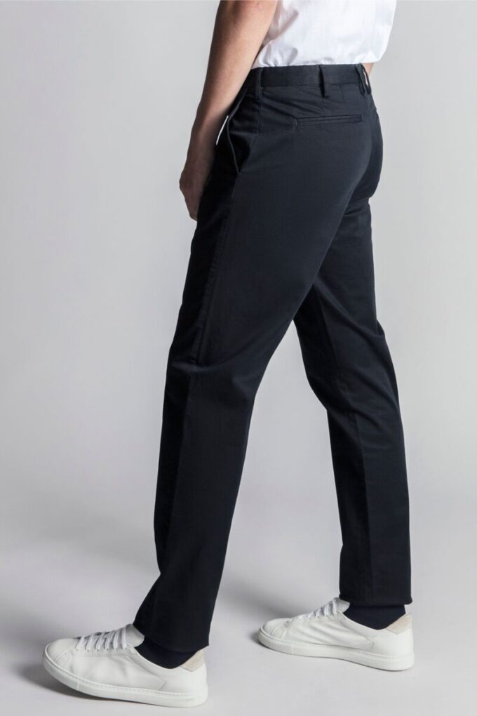 Spodnie chino – archiwalne Spodnie chino – archiwalne