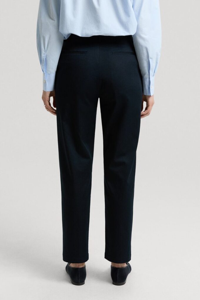 Spodnie chino – archiwalne Spodnie chino – archiwalne