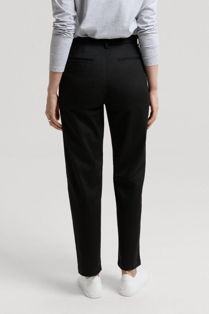 Spodnie chino – archiwalne Spodnie chino – archiwalne