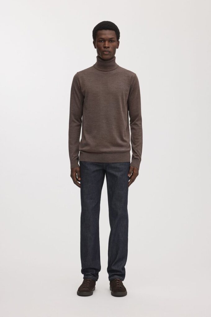 Sweter merynosowy z golfem