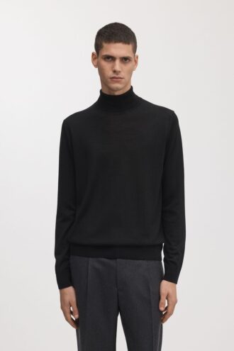 Sweter merynosowy z golfem