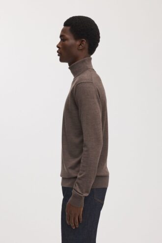 Sweter merynosowy z golfem