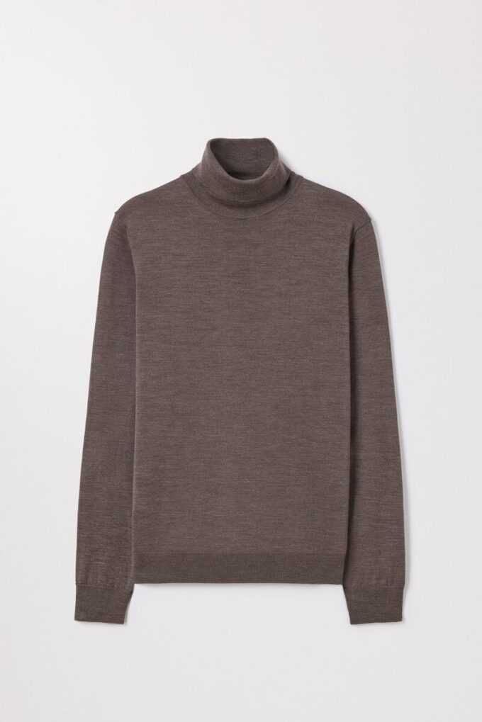 Sweter merynosowy z golfem