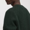 Sweter z grubej wełny
