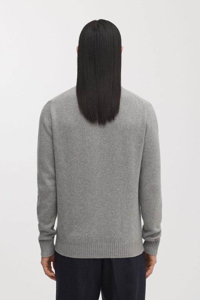 Sweter z kaszmiru
