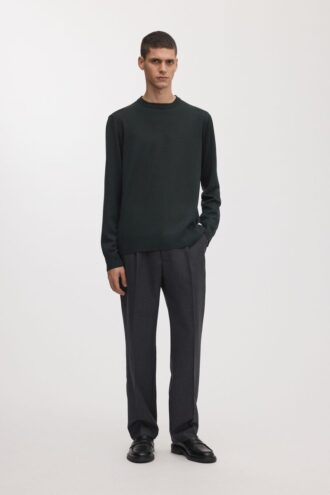 Sweter z wełny merynosowej Sweter z wełny merynosowej